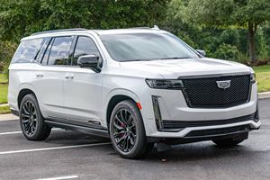 สภาพดีเยี่ยม รถมือสอง ปี 2022 แคดิลแลค เอสคาเลด 4WD สปอร์ต แพลตตินัม เครื่องยนต์ 6.2 ลิตร V8 - Product Image 6