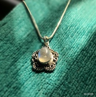 Bleu Flash arc-en-ciel pierre de lune pierre précieuse naturelle 925 bijoux en argent Sterling argent à la main pendentif à breloque cadeau pour elle