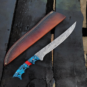 Cuchillo De Filete de Damasco hecho a mano por expertos con mango de resina Cuchillos de precisión Funda de cuero - Product Image 1