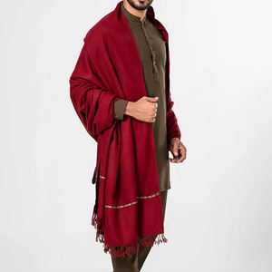 Fabricación Profesional de Chales para Hombre Hechos a Medida, Precio al por Mayor, Chales de Invierno Casuales para Hombre en Venta - Product Image 3