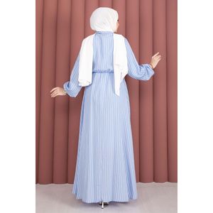 Vestido Hijab Modesto a Rayas con Lazos Laterales en Azul Bebé - Product Image 4