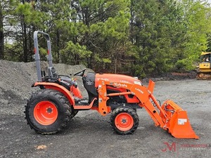 Chargeuse sur pneus diesel Kubota de qualité supérieure, moteur à couple élevé, engrenage central, construction durable, garantie de 2 ans, livraison rapide - Product Image 5