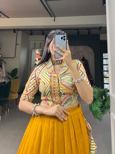 Nouveau 2025 Designer Festival Porter Élégant Vente Chaude Coton Imprimé Lehenga Choli À Bon Marché À Vendre - Product Image 2