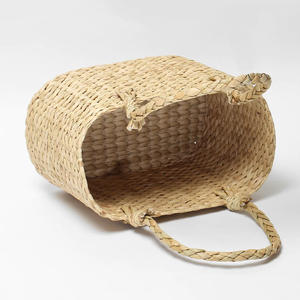 Bolsos de mano trenzados de jacinto de agua, hechos a mano, naturales, de fábrica en Vietnam, los más vendidos. - Product Image 6