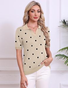 Polo à manches courtes pour femme, à pois, tricoté, décontracté, beige avec des pois noirs, longueur normale, tissu anti-boulochage - Product Image 2