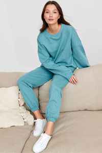 Custom Women's <b>Polyester</b> <b>Jogger</b> Tracksuit Embroidered Logo Casual Sportswear Two Piece Set Wholesale - Product Image 3