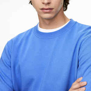 เสื้อสเวตเตอร์คอกลมคอกลมสำหรับผู้ชายผ้าฟลีซพิมพ์ลายสีพื้นสำหรับฤดูหนาว - Product Image 2