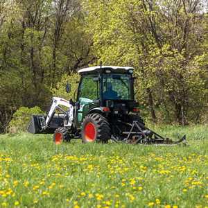 Vente chaude en gros usine meilleure qualité 2025 tracteurs compacts Bobcat CT2535 tracteur utilitaire maintenant disponible - Product Image 1