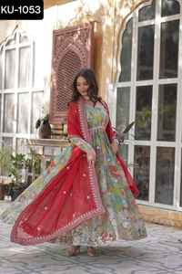 Ropa étnica india Impresión digital Seda rusa con bordado de papel de aluminio Lentejuelas Zari Trabajo Anarkali Vestidos de manga larga para mujeres - Product Image 3