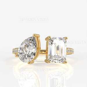 แหวนพลอยสองชิ้นตกแต่งด้วยมรกตและลูกแพร์สีทอง10K/14K/18K จากร้าน Toi | เครื่องประดับสำหรับงานแต่งงาน & ครบรอบ - Product Image 2