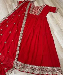 ROBE DE PISHWAS ANARKALI PISHWAS DE TRAVAIL DE SÉQUENCE ZARI AVEC DUPATTA BUREAU VÊTEMENT ETHNIQUE À PRIX DE GROS - Product Image 1
