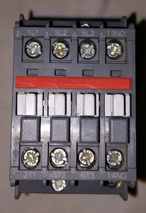 คอนแทคเตอร์ของแท้ AF750-30-11 250-500V ac/dc สร้างขึ้นเพื่อความเป็นเลิศ - Product Image 5