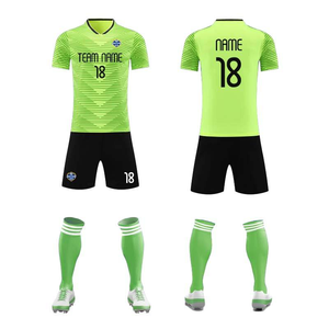 Camiseta de equipo de fútbol retro personalizada al por mayor para niños, ropa de fútbol clásica personalizada con conjuntos de equipos, uniformes retro para hombres - Product Image 2