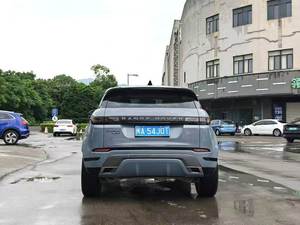 Excellent État 2023 VoquE SUV Compact de Luxe Transmission Automatique Confort Stable Véhicule Diesel Prêt à être expédié dans le monde entier - Product Image 3
