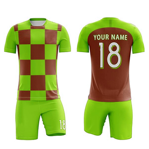 OEM Personnalisé 100% Polyester Design Uniforme Adultes Coupe automatisée Chemises et Tops Vêtements de Football - Product Image 4