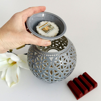 Nouveauté Brûleur de cire en métal de qualité supérieure, bougie en céramique argentée avec fournitures décoratives de mariage du fabricant indien