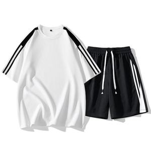 HC-CF2104563 Breathable Summer <b>Knitted</b> Customized Colors Polyester/Cotton Crew Neck Sweatshirt and Shorts <b>Set</b> Men Casual Wear - Product Image 6