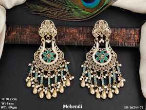 Pendientes Mehendi antiguos Vintage, joyería étnica india de oro alto, Pendientes colgantes hechos a mano para Mehendi y funciones de boda - Product Image 6
