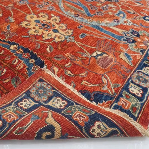 Tapis multicolore en laine nouée à la main pour la maison Taille polyvalente personnalisable avec hauteur de peluche pour n'importe quelle pièce - Product Image 1