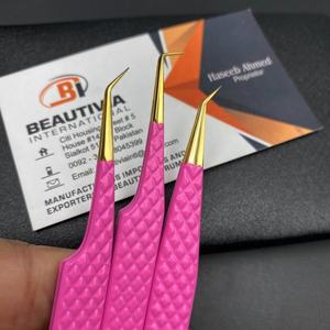 Pince à épiler à pointe en fibre d'or rose Marque privée Acier durable Testé à la main Pince à épiler à forte adhérence - Product Image 4