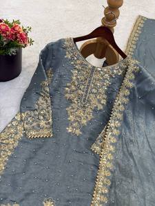 2025 femmes traditionnel Sharara fête hiver pakistanais vêtements derniers costumes Punjabi personnalisé cousu Georgette tissu bas prix - Product Image 3