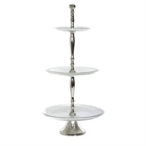 Venta de soporte de pastel de metal de nuevo diseño hecho a mano de metal a precio al por mayor SET DE 2 artículos decorativos redondos de color dorado a la venta - Product Image 6