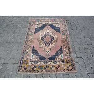 Alfombra Turca Vintage, Alfombra Decorativa de 3.37x5.5 pies, Alfombra con Diseño de Parches en Azul y Marrón - Product Image 1