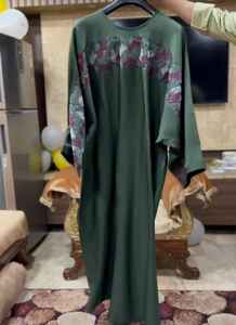 Premium femmes élégant modeste Abayas dubaï traditionnel musulman vêtements brodé à la main Baggy fil respirant tissu robe - Product Image 3