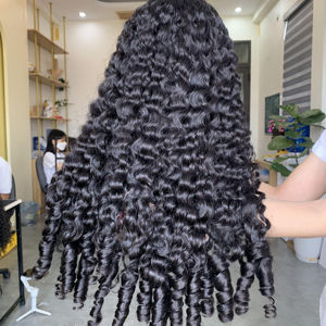 Peluca y mechones de cabello Remy con texturas rizadas euroasiáticas 100% cabello humano vietnamita sin procesar oferta al por mayor - Product Image 1