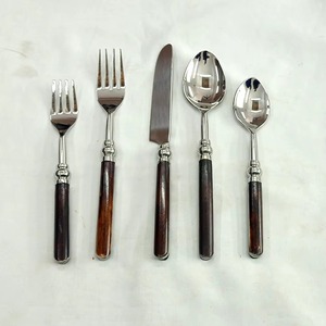 Ensemble de 4 couverts en acier inoxydable cuillère couteau fourchette couleur argent plaqué utilisé dans les ustensiles de cuisine de table café maison métal crème poignée - Product Image 2