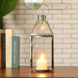 Exquisitas linternas de latón antiguo hechas a mano con paneles de vidrio para un aspecto nostálgico y clásico - Product Image 4