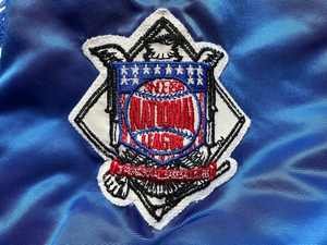 Veste bomber en satin pour homme, logo personnalisé en gros, haute qualité, 100% polyester satiné, imperméable - Product Image 4