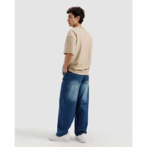 Camiseta de punto 100% algodón para mujer con manga regular, detalle inverso y diseño transpirable en color topo. - Product Image 3