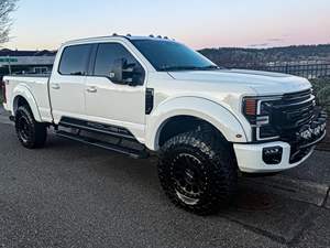 F-250 Super Duty Lariat 4x4 2021, moteur Power Stroke Turbodiesel V8, 4 roues motrices, très bien équipé - Product Image 4