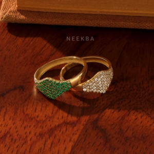 Emerald Flat Pave Signet <b>Ring</b> Women's 925 Sterling <b>Silver</b> <b>Statement</b> <b>Ring</b> Emerald Pinky <b>Ring</b> Dainty Round Shape lab Grown Emerald - Product Image 3