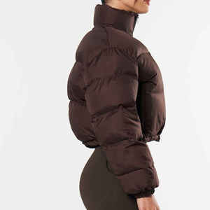 Chaqueta de Invierno al por Mayor para Mujer, Abrigo Clásico de Moda, Chaqueta Corta con Logo Personalizado, Chaqueta Bomber Acolchada de Algodón para Mujer - Product Image 3