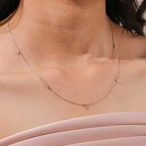 Collar con Colgante de Cinco Diamantes Marquise de Laboratorio de 0.10 CT, Joyería Fina de Lujo para Mujer, Ideal para Regalos de Boda Premium - Product Image 6