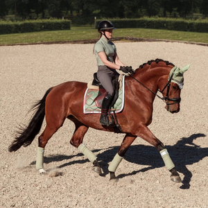 Tapis de selle professionnels confort ergonomique couture durable idéal pour le saut de dressage Tapis de selle de cheval anglais en tissu doux - Product Image 2