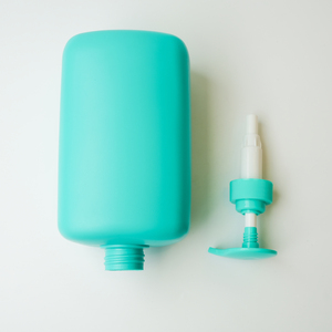 Fábrica de Vietnam al por mayor HDPE 1000ml botella de loción vacía de plástico ovalado bomba de prensa para el cuidado de la piel suero y champú embalaje - Product Image 4