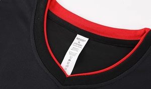 Conjunto de camiseta y pantalones cortos de baloncesto de secado rápido para hombre, uniforme de entrenamiento deportivo transpirable con bolsillos - Product Image 2