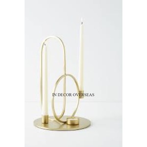 Bougeoir de décoration de mariage en métal plaqué or de haute qualité de haute qualité, pièce maîtresse de table de créateur unique et très chic - Product Image 1