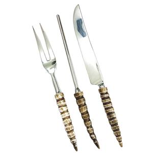 Juego de cubiertos de acero inoxidable de 7 piezas de diseño americano atemporal con asas blancas artesanales y chapadas en oro de primera calidad - Product Image 3