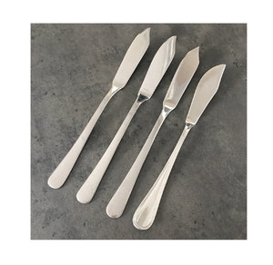 ชุดช้อนส้อมสแตนเลสมีดเนยแบบกระจกขัดเงา - Product Image 2