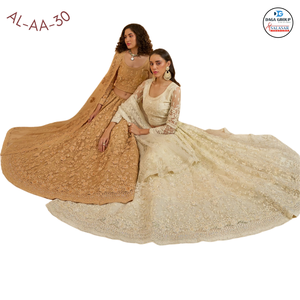 Impresionante y Hermosa Blusa Bordada con Cordones, Dupatta con Trabajo Calado, Pedrería Abundante, Lehenga Choli para Bodas Indias y Pakistaníes - Product Image 4