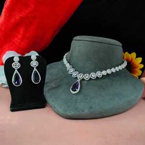 ชุดจี้เพชรทรงหยดน้ำตาแบบอเมริกันพรีเมี่ยมสำหรับงานปาร์ตี้และชุดราตรีหรูหราน้ำหนักเบาและเป็นมิตรกับผิว - Product Image 4