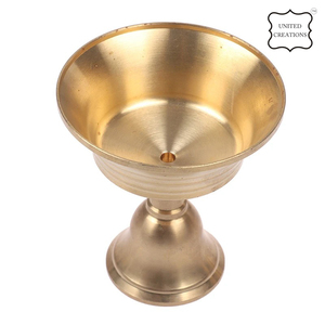 Petit nouveau design de luxe en laiton de forme ronde et personnalisée bougeoir antique pot à bougie vide - Product Image 2