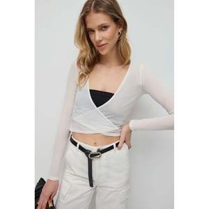 Blusa Corta Informal con Logotipo Frontal - Product Image 2