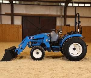 Tracteur LS Tracteur agricole de haute qualité Tracteur agricole à bas prix En stock avec des caractéristiques solides et une excellente agriculture - Product Image 6