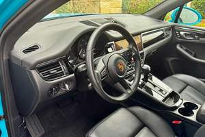 Porsche Macan Plus 2022 Usado en Buen Estado, Sin Accidentes, Volante a la Izquierda/Derecha - Product Image 4