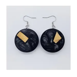 Lujosos pendientes de gota de resina hechos a mano a la moda de la India de alta calidad y colores de mujer personalizables altamente pulidos - Product Image 3
